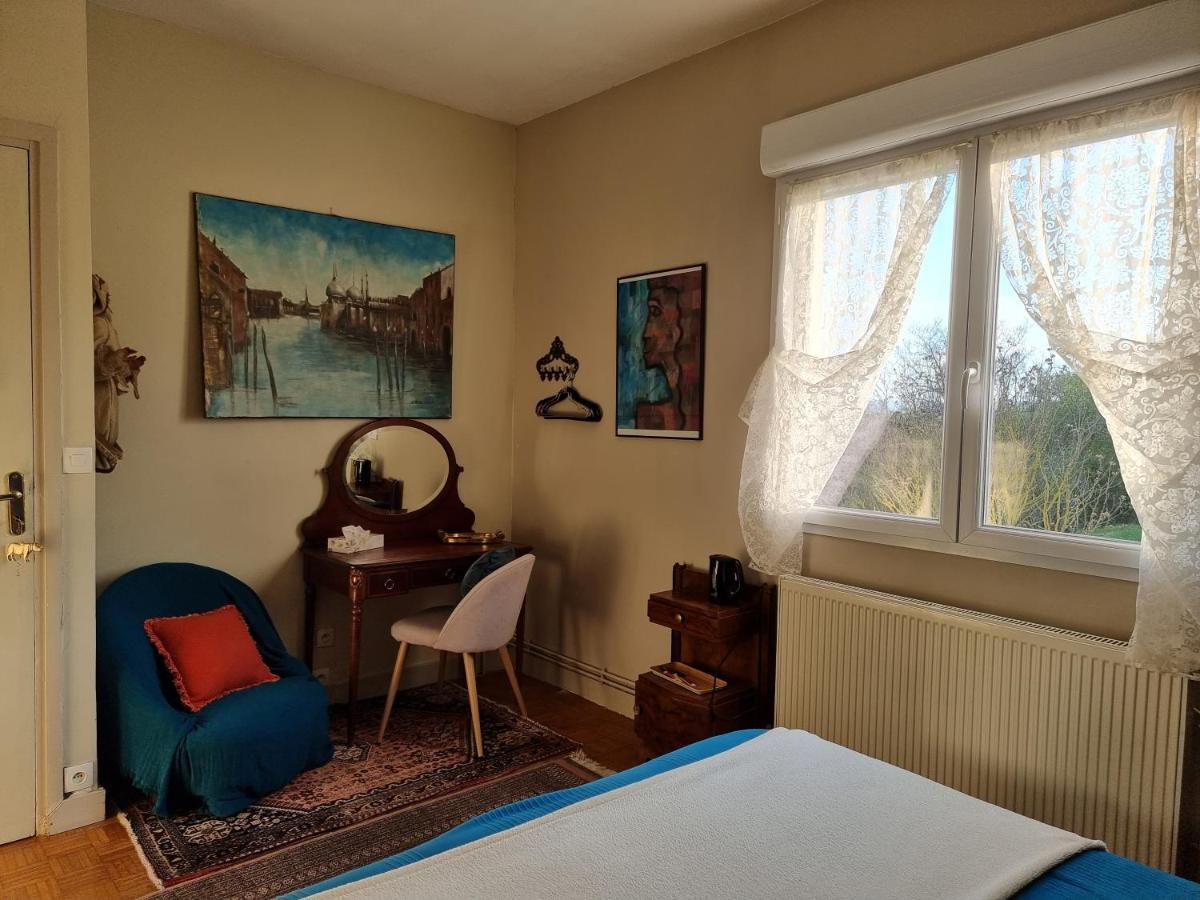 Bed and Breakfast La Citadelle Sainte-Genevieve-les-Gasny Esterno foto